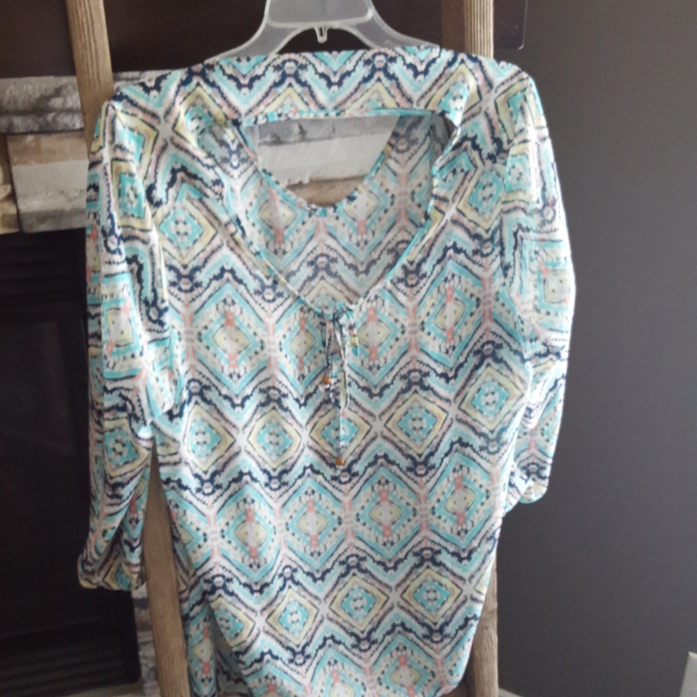 Colorful blouse - Picture 4 of 5